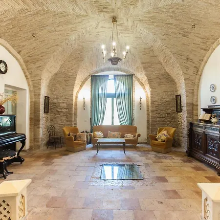 Masseria La Bella Agroturismo *
